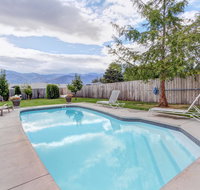 Sonny's Pool House - Hotels Find
