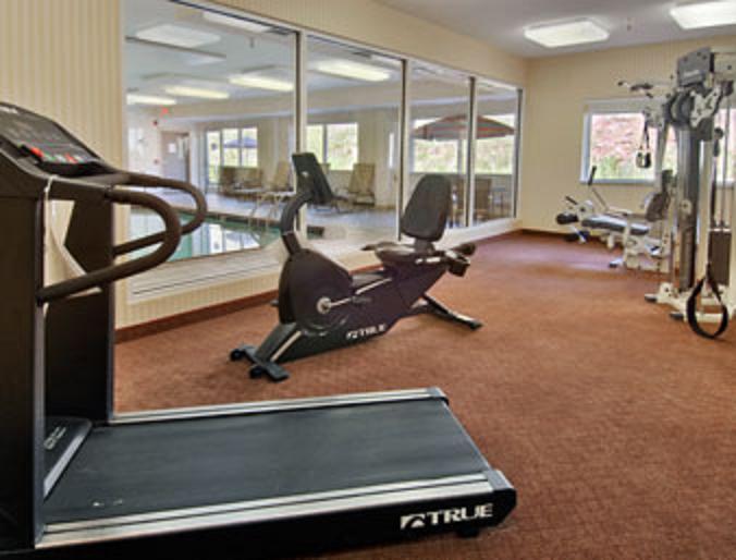 Super 8 By Wyndham Huntington WV - thumb 9