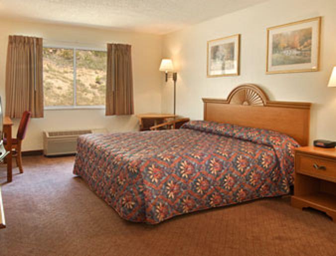 Super 8 By Wyndham Huntington WV - thumb 6