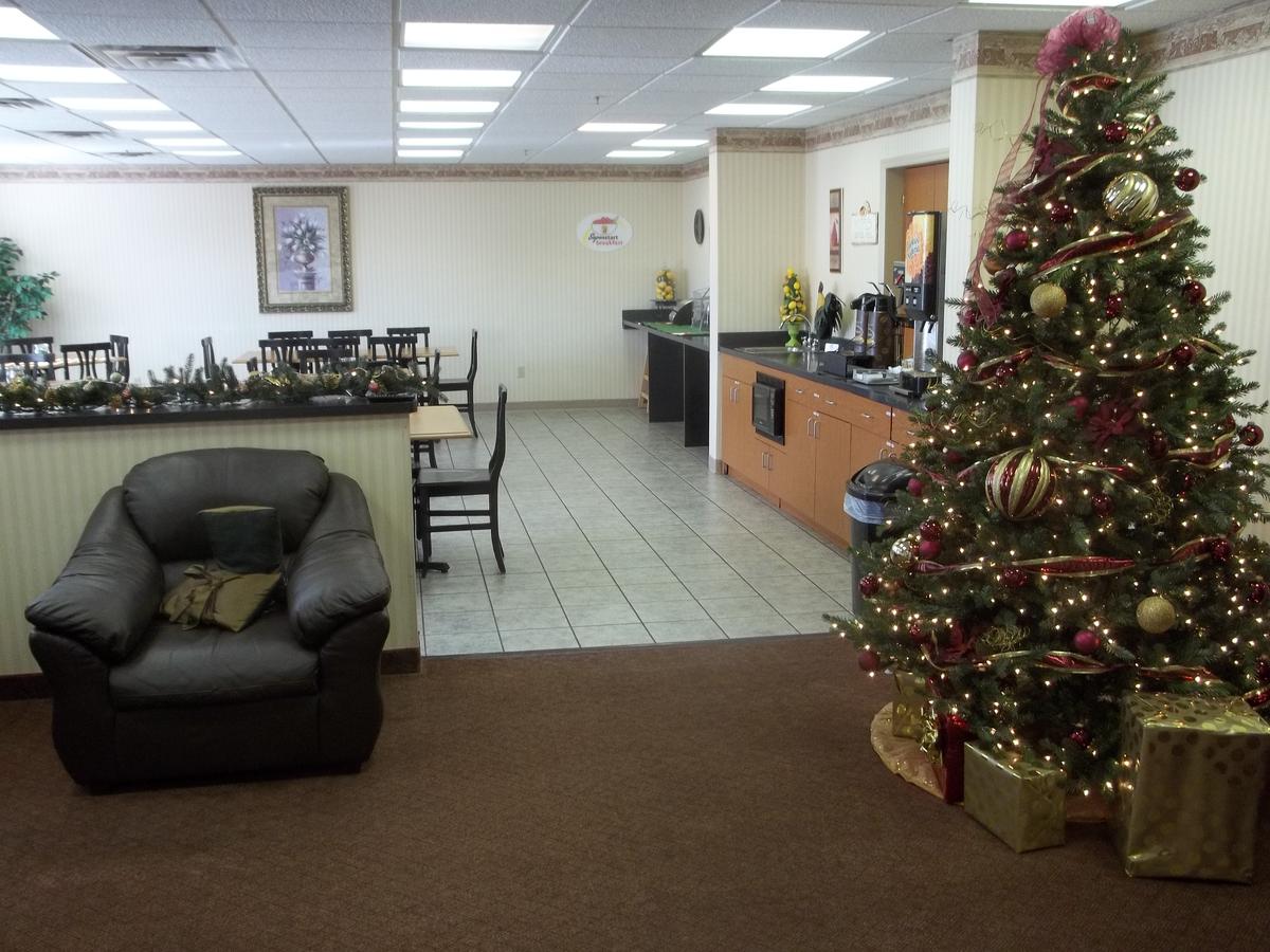 Super 8 By Wyndham Huntington WV - thumb 11