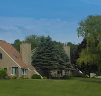 Mirror Lake and Tamarack - Hotels Find