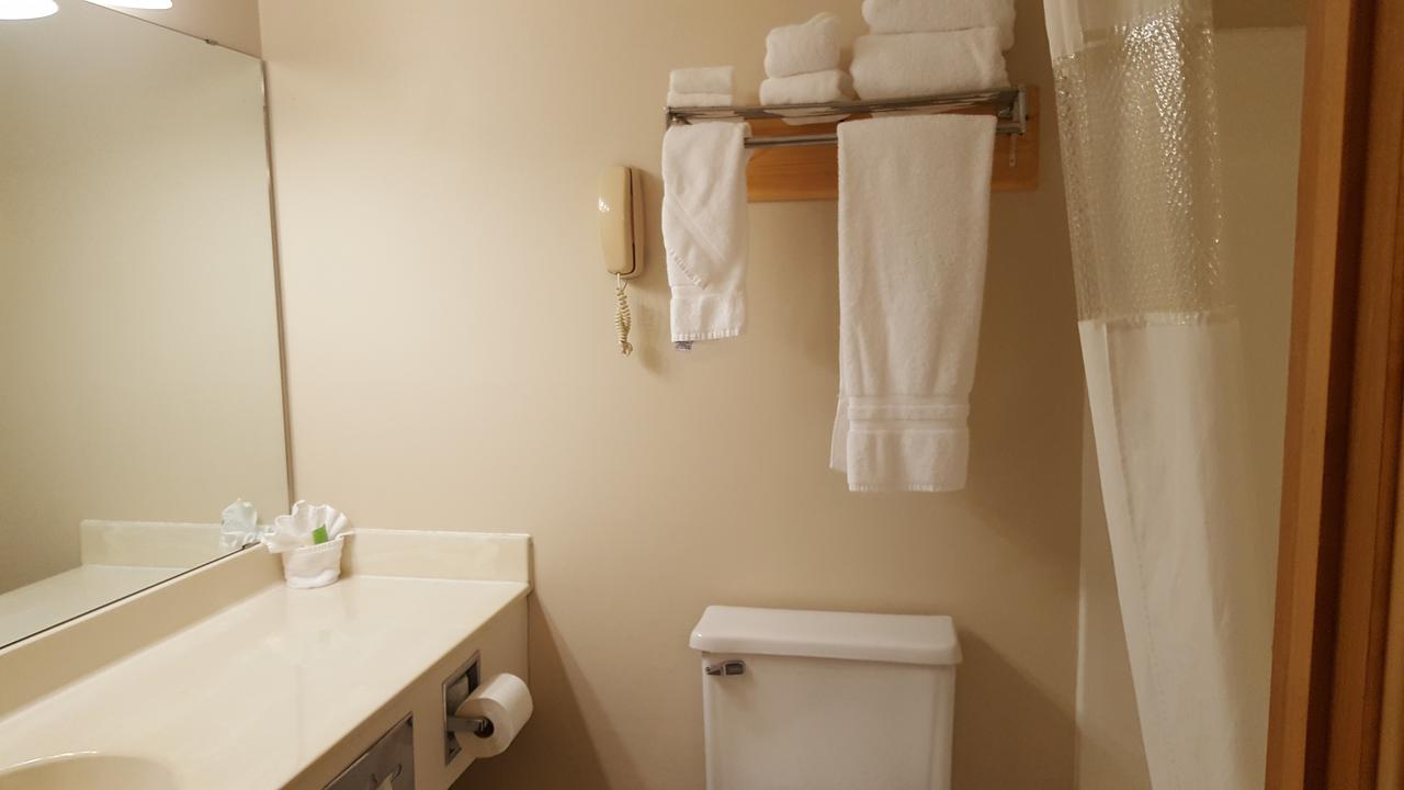 Flat Creek Lodge - thumb 10