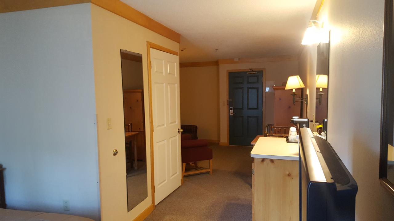 Flat Creek Lodge - thumb 2