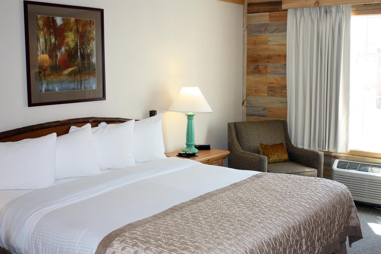 Flat Creek Lodge - thumb 8