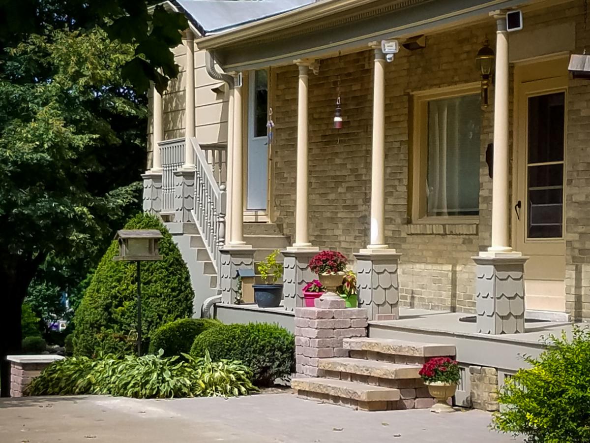 HA Whitney Inn - thumb 4