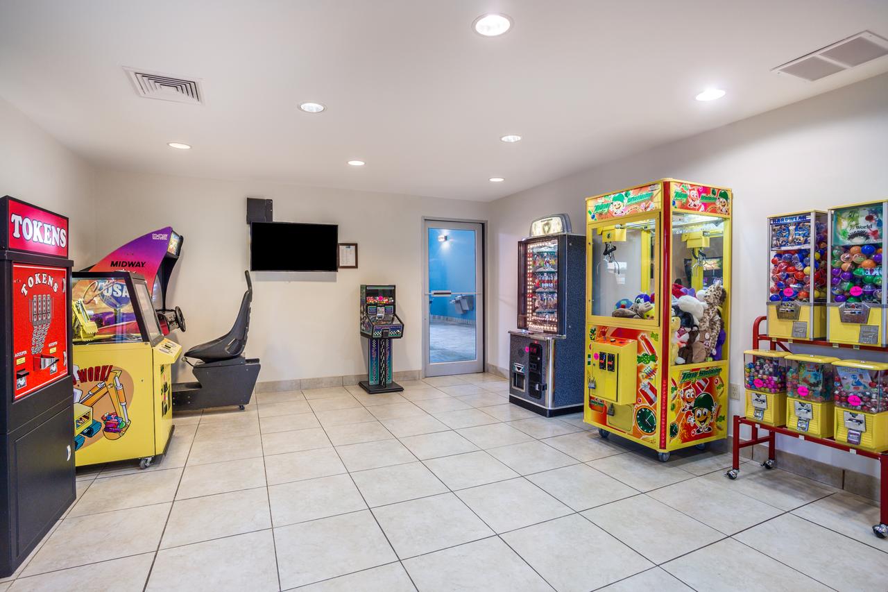 Holiday Inn Express Wisconsin Dells - thumb 40