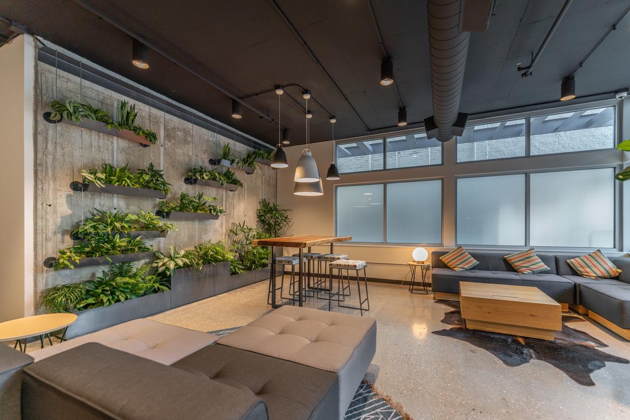 Lake Michigan Lux Apartments By Barsala - thumb 6