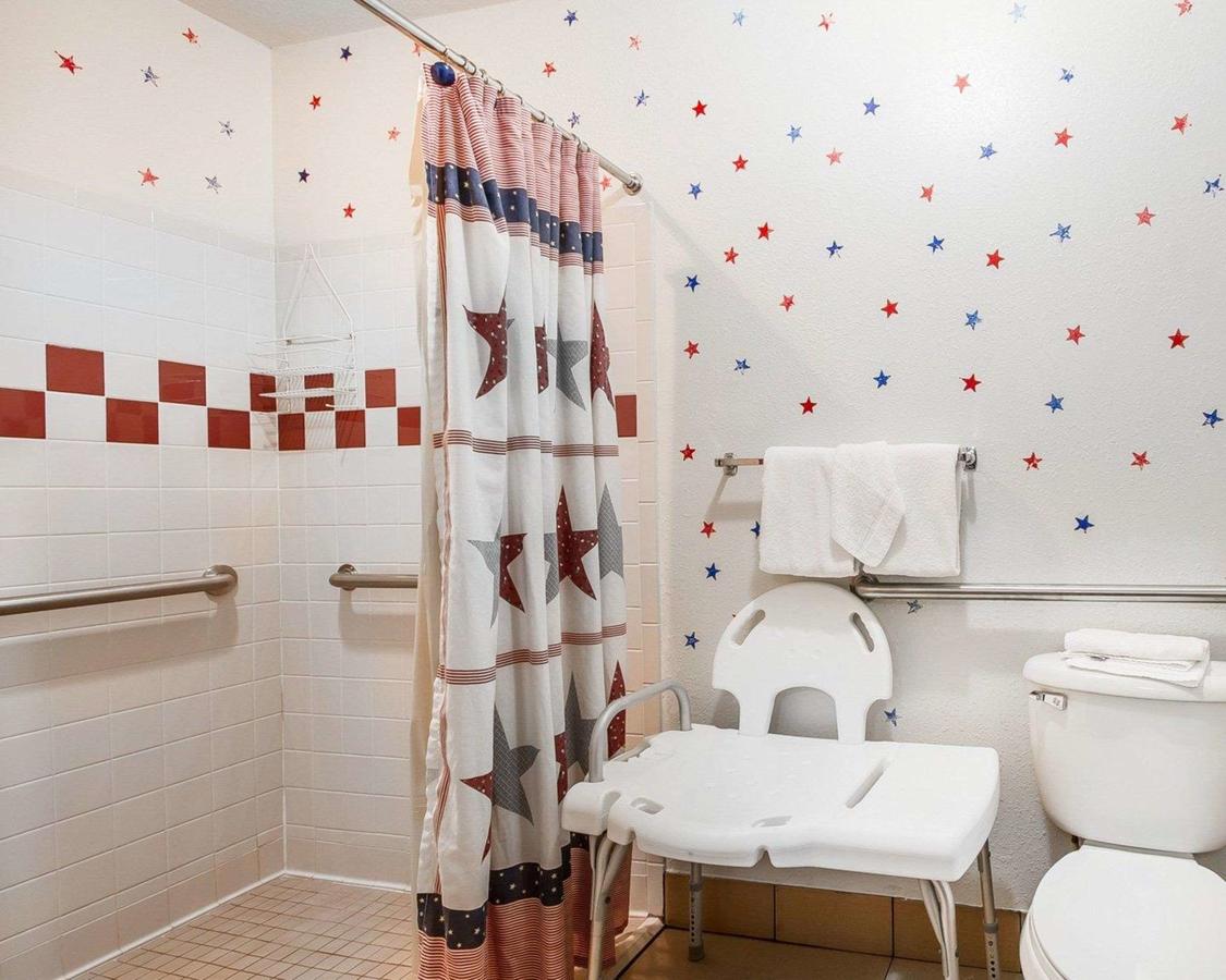 Rodeway Inn & Suites Wisconsin Madison-Northeast - thumb 23