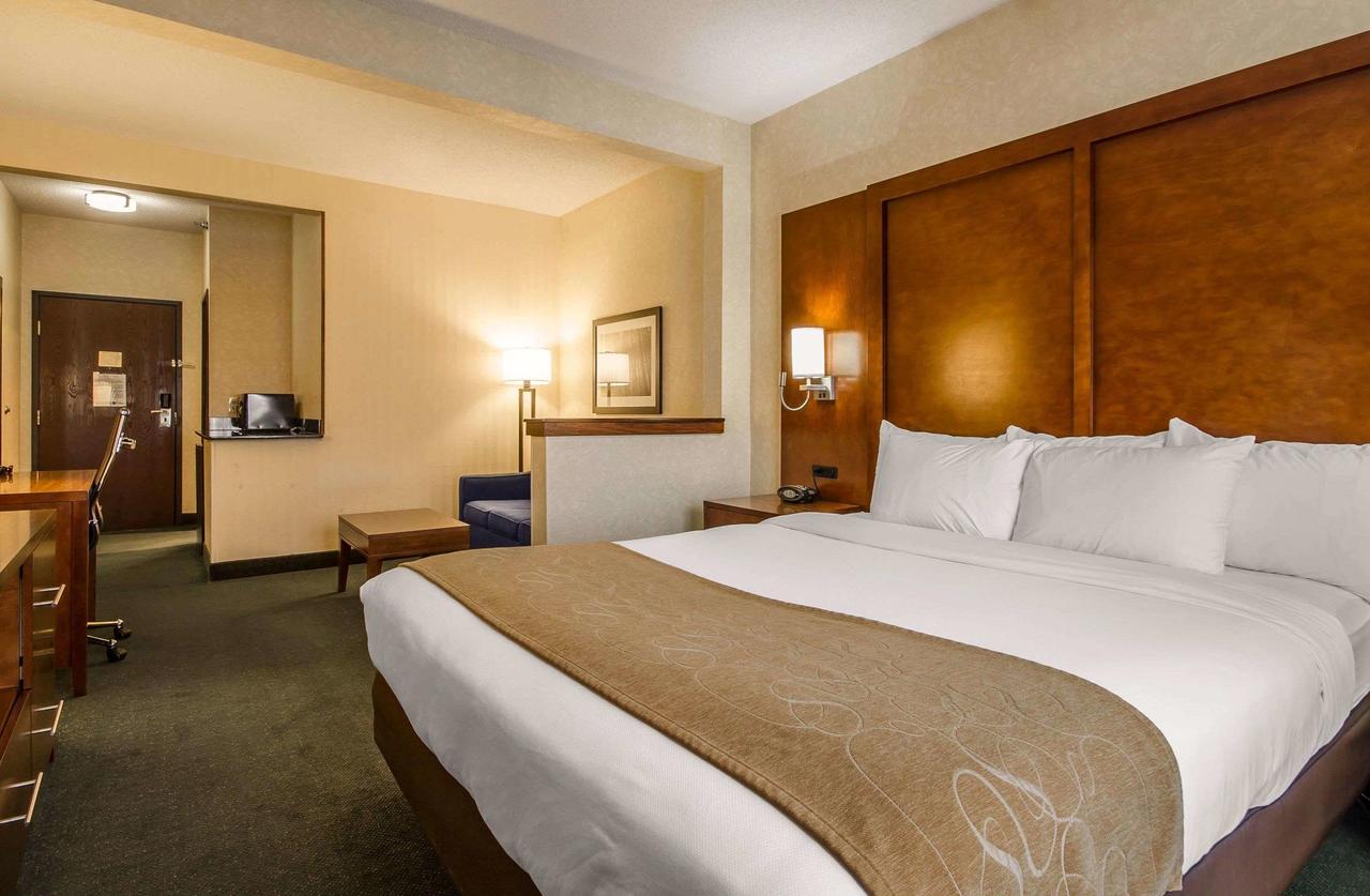 Comfort Suites Appleton Airport - thumb 18
