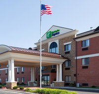 Holiday Inn Express Sheboygan-Kohler / I-43 - Hotels Find