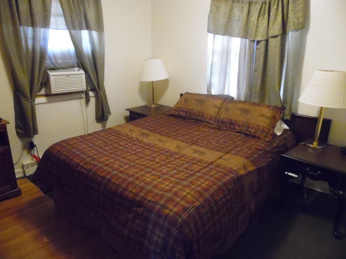 Yellowstone Motel - thumb 13