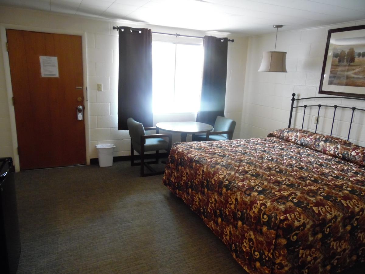 Yellowstone Motel - thumb 21
