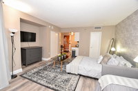 3 CLOSE TO ALL ATTRACTIONS Hotels Find