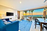 5115 05 - Ocean Beach 5 Hotels Find