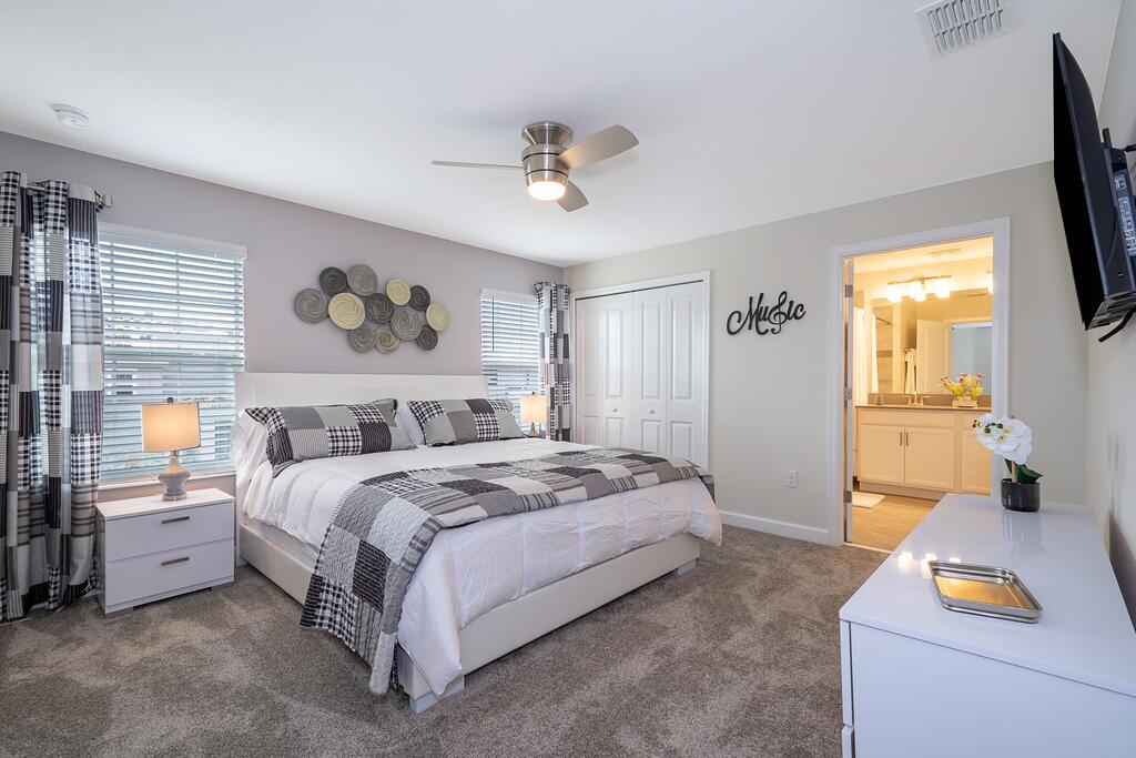 (JA4819) STOREY LAKE Home 4/3 Private Pool & Free Waterpark - thumb 2