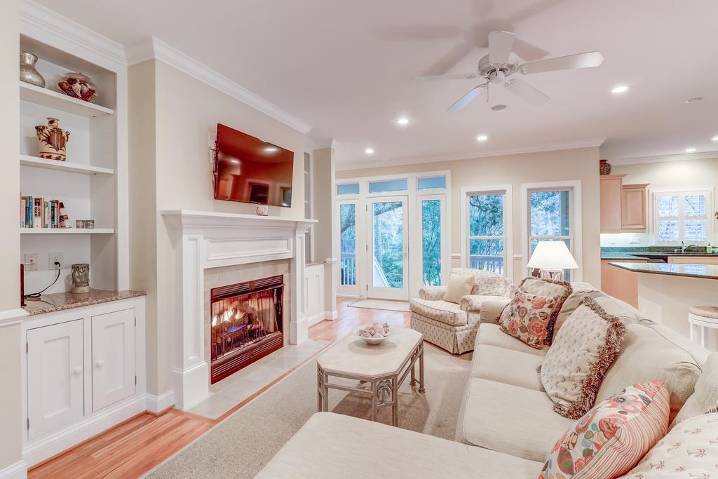 1006 Crooked Oaks Lane - thumb 1