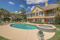 11 Flotilla Hotels Find