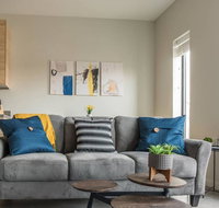 2 BR 1 BR and Studio Apt in Capitol View by Frontdesk - Hotels Find