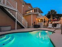 5 O'Clock Somewhere Hotels Find