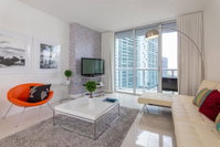 5-Star LuxCozy City Views - Sleeps 4 - Brickell Hotels Find