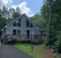 A beautiful Chalet at Poconos Farm Country Club - Hotels Find