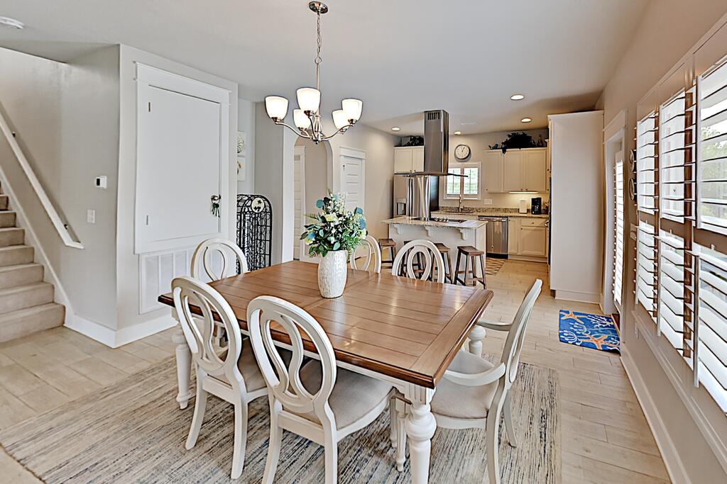 Arborgate Home - Near Pool, Beach & Marina! Home - thumb 1