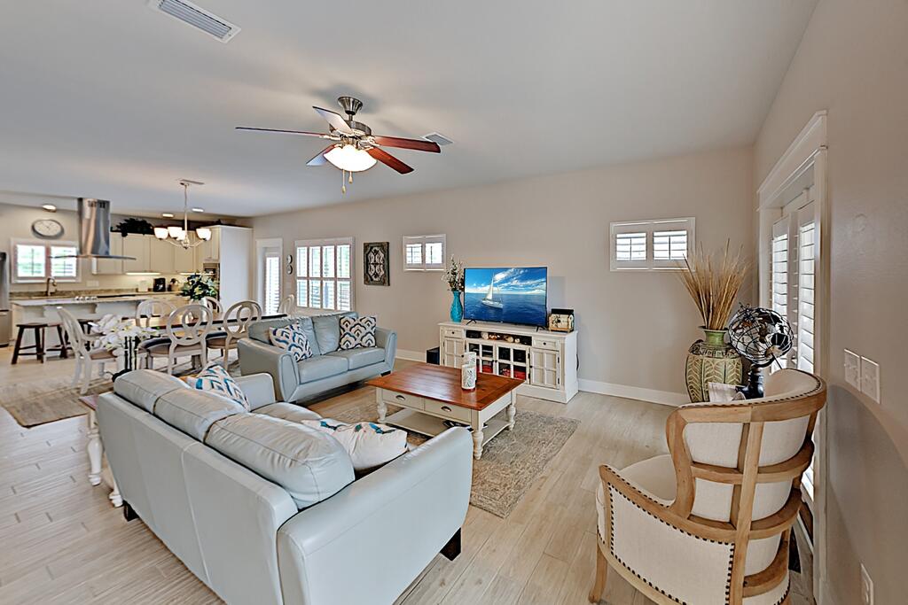 Arborgate Home - Near Pool, Beach & Marina! Home - thumb 0