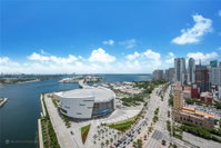 Blue diamond views penthouse /360 degrees water and city vies Hotels Find