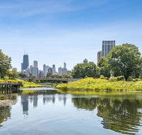 By the Zoo in Lincoln Park, Chicago - Hotels Find