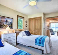 Cedar Cottage Private Beach on Lake Leelanau - Hotels Find