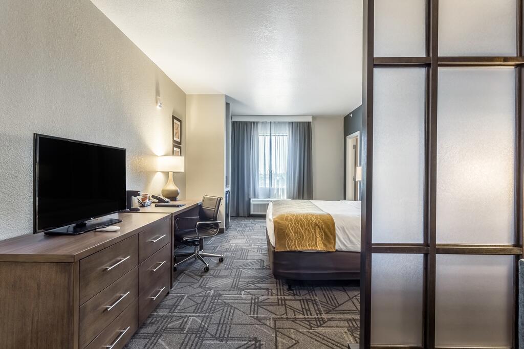 Comfort Inn & Suites Salt Lake City Airport - thumb 2