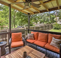 Country-Chic Home with Outdoor Living Space - Hotels Find