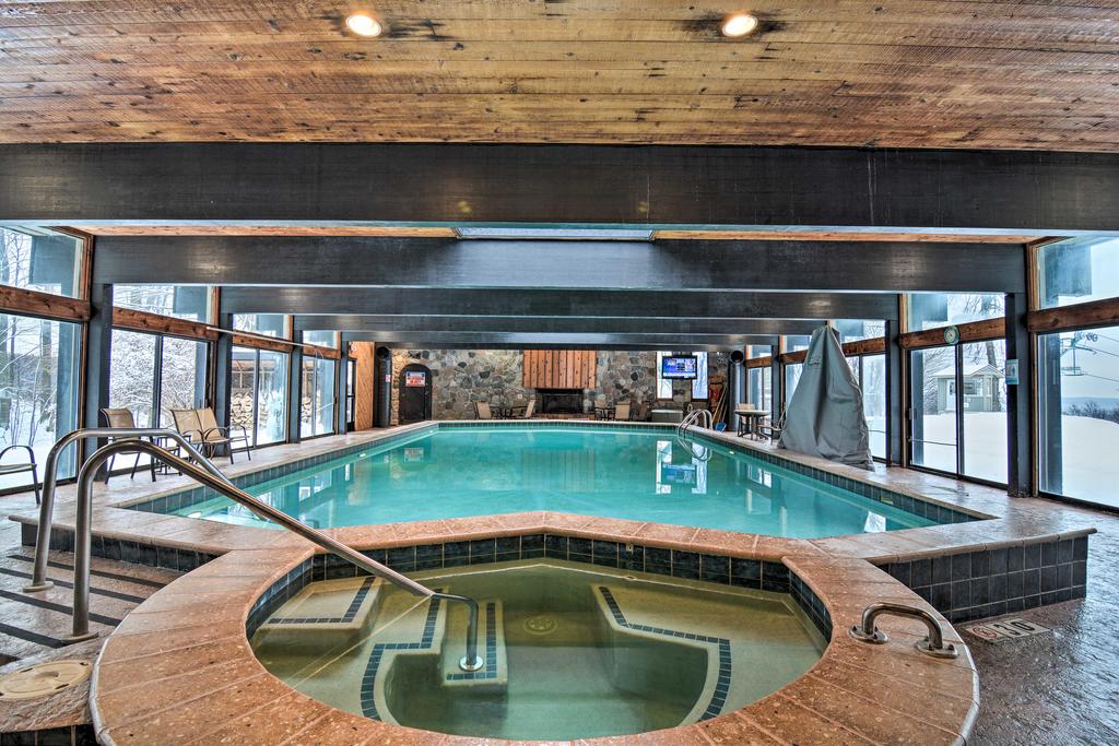 Cozy Shanty Creek Condo For Skiers And Golfers! - thumb 1