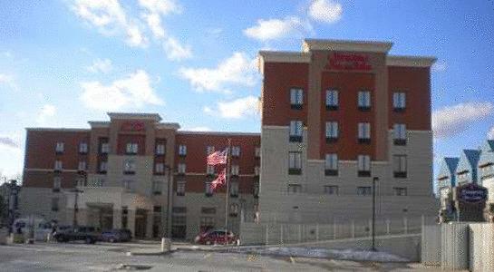 Hampton Inn & Suites Cincinnati / Uptown - University Area - thumb 3