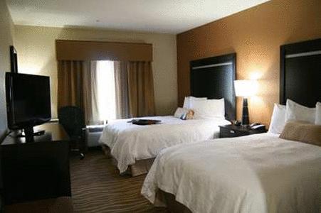 Hampton Inn & Suites Cleburne - thumb 2