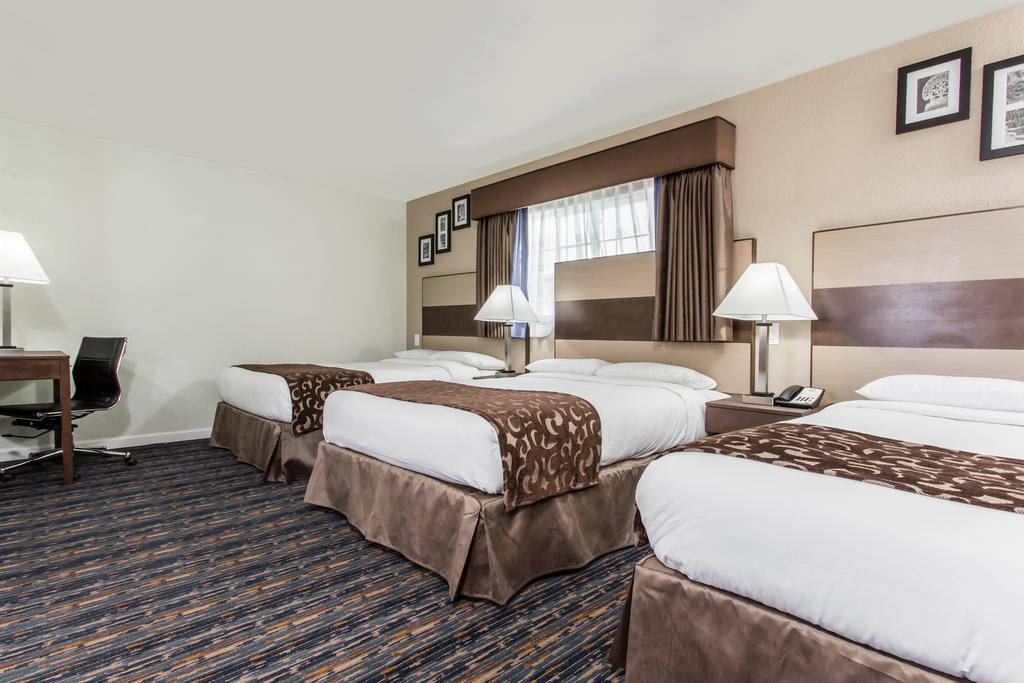 Howard Johnson By Wyndham Berkeley - thumb 2