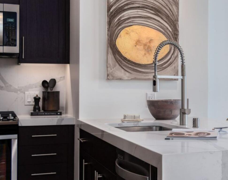 Lake Union LUX Waterview 30 Day Rentals - thumb 2