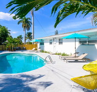 Luxury Casa 4 Bedrooms with Pool & Game Room 15 mins to Ocean - Hotels Find