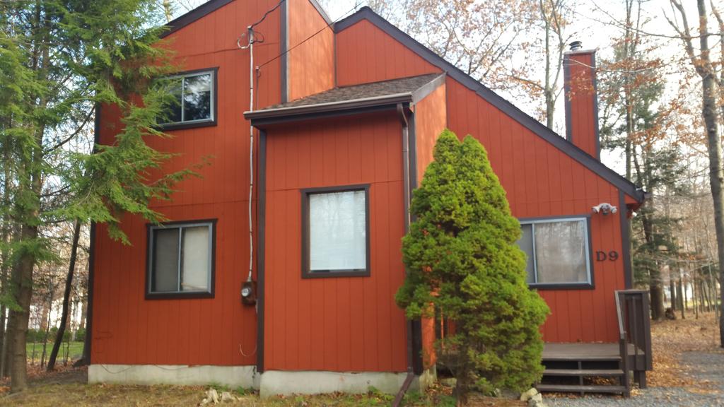 Mountain Home Near Camelback Skiing, Tubing Kalahari Waterpark, Casino Centrally Located In Pocono Mt - thumb 1