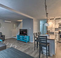 Newly Renovated Home with Hot Tub 10 Mi to Camelback - Hotels Find