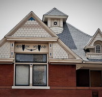 Off Broadway B & B - Hotels Find