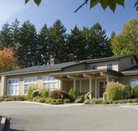Pine Barn Inn - Hotels Find