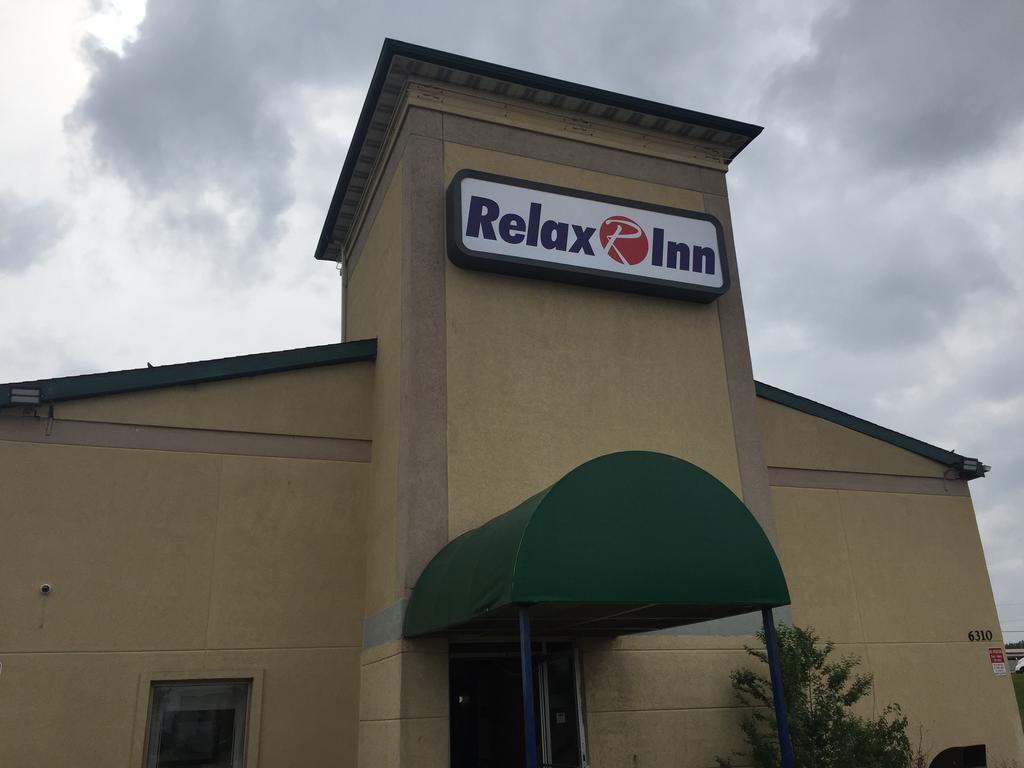 Relax Inn - thumb 0