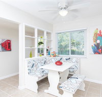Remodeled Artistic close to everything - Hotels Find