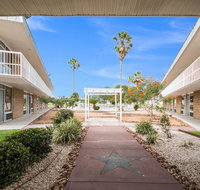 Rodeway Inn - Hotels Find