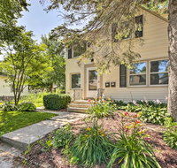 Sheboygan Getaway with Yard 1Mi to Lake Michigan - Hotels Find