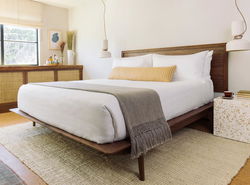 Silver Lake Pool & Inn