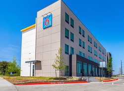 Studio 6 Austin Airport
