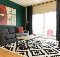 Stylish Apts in West Campus by WanderJaunt - Hotels Find