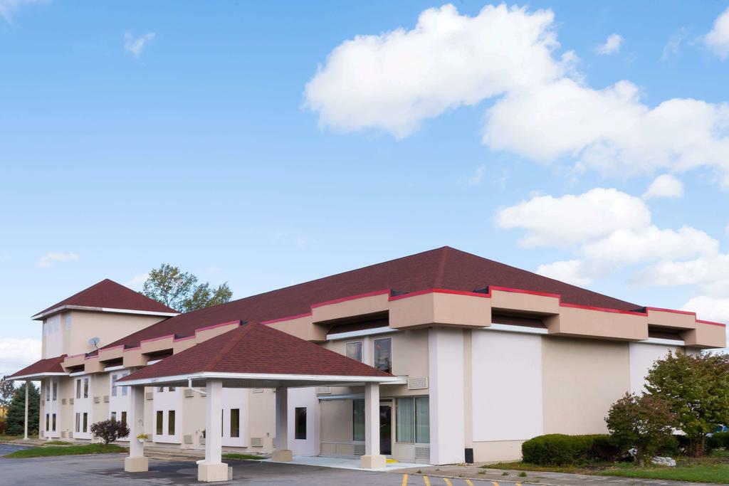Super 8 By Wyndham Batavia Darien Lake Theme Park - thumb 0